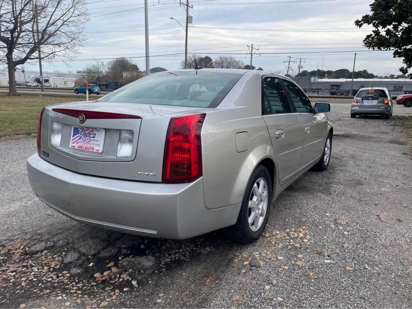 2007 Silver /Gray Cadillac CTS (1G6DM57T170) with an 2.8 V6 engine, Auto transmission, located at 5700 Curlew Drive, Norfolk, VA, 23502, (757) 455-6330, 36.841885, -76.209412 - Photo#5